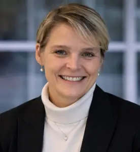 kristina-bjerkaMindre